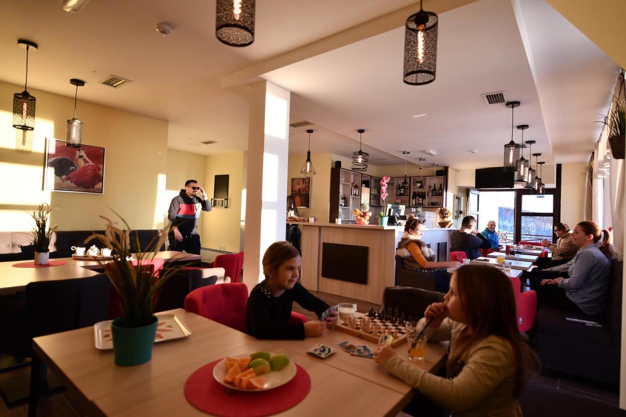 Apartman D52 Dvori Kopaonik Esterno foto